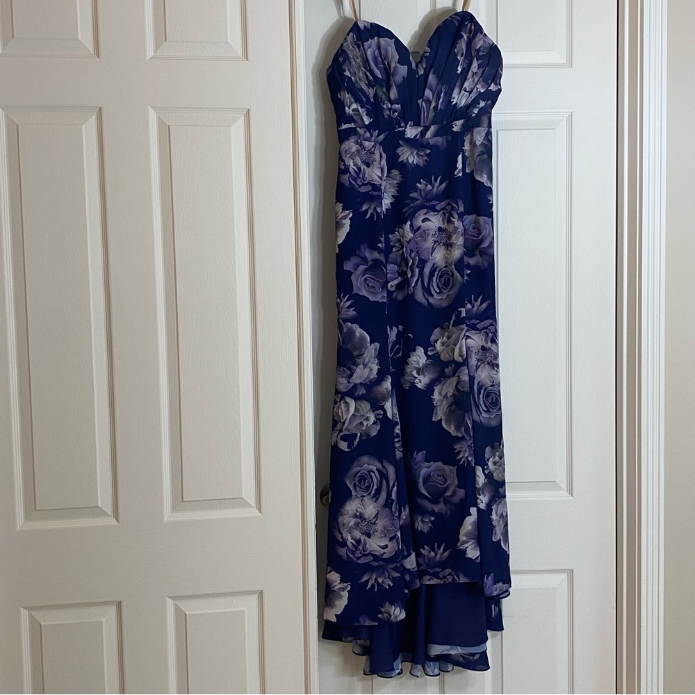 Fame and Partners Evening Dress size 16